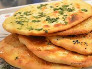 Aloo Naan (Stuffed Potato Naan)