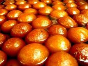 Gulab jamuns