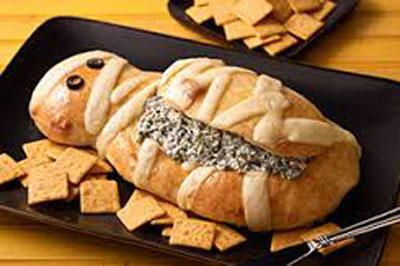 Halloween Mummy Spinach Dip